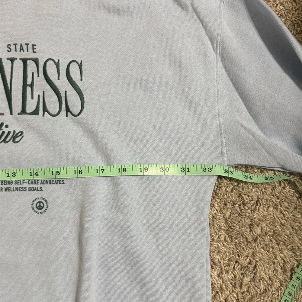 Old Navy Sweatshirt - Picture 7 of 9